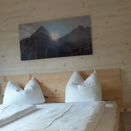 Appartements Alpenland Lermoos Room photo
