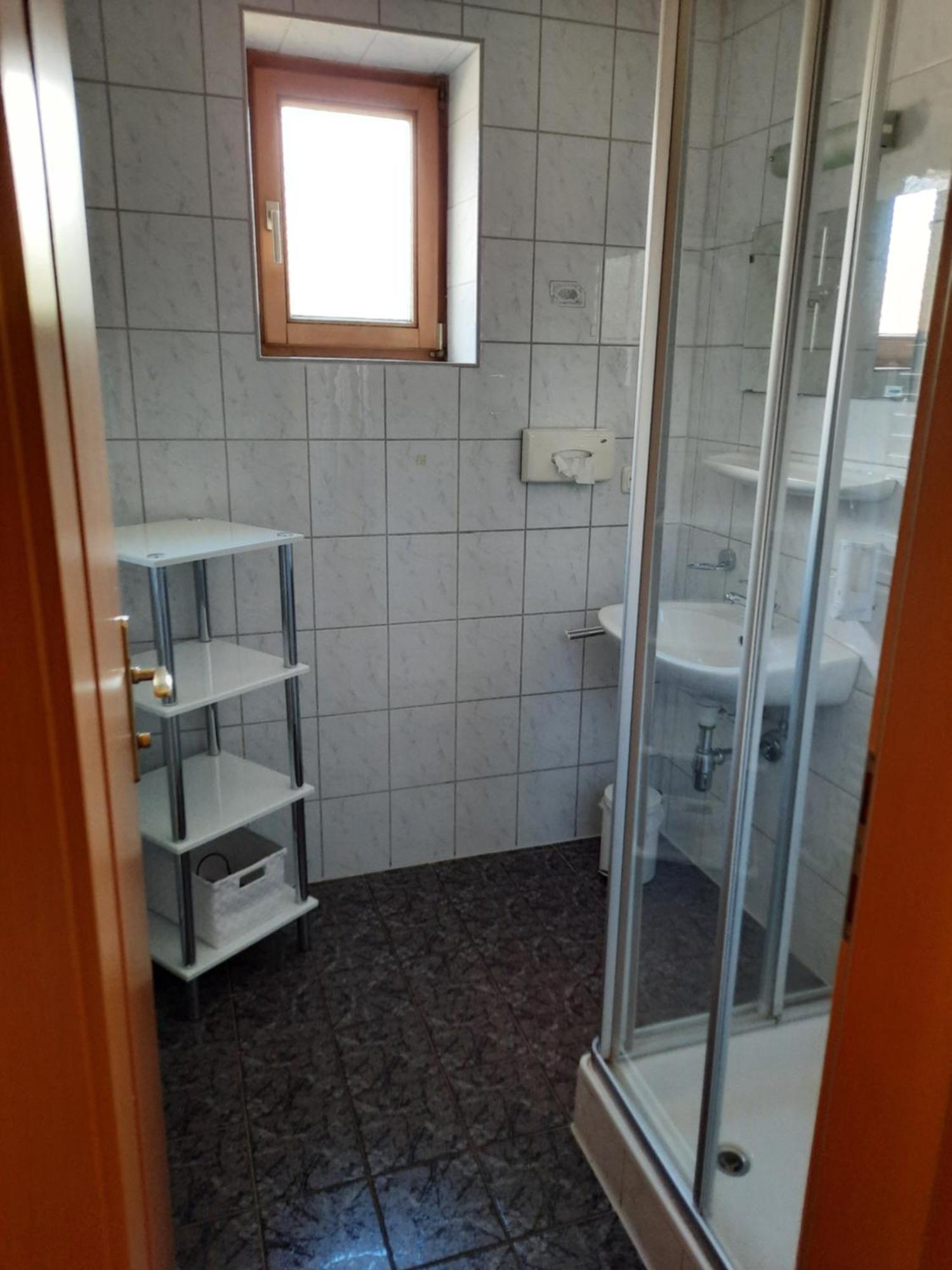 Alpenland Appartement Lermoos